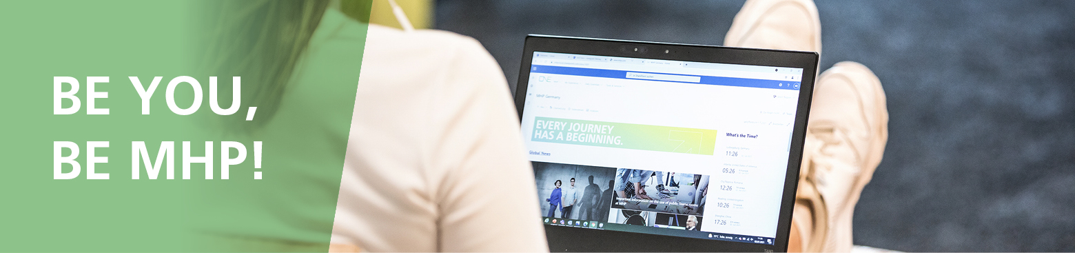 MHP_Jobs_Header_F_11_Students
