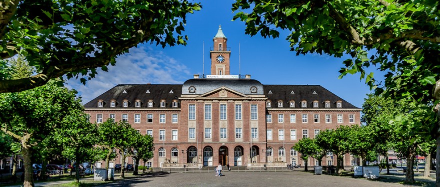 rathaus-sommer_Beitragsbild
